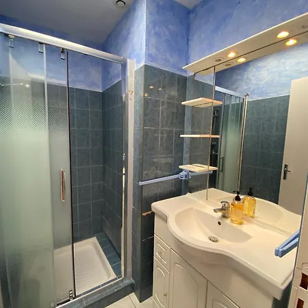 Charmante Maisonnette, Proche Mer, Equipee, 3 Chambres, Terrasse - Fr-1-709-49